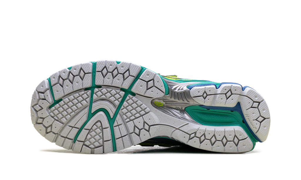 New Balance 1906R "Alkaline Green" Sneakers