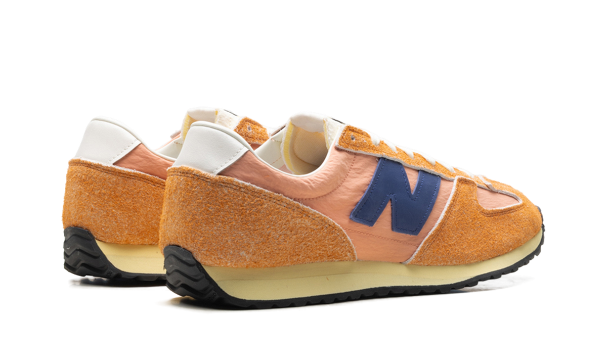 New Balance 471 "Peach Nectar/Blue Oyster" Sneakers