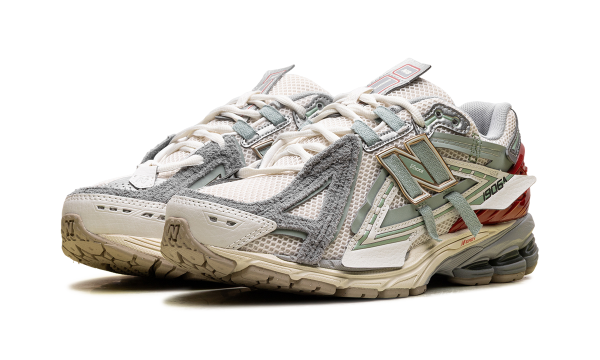 New Balance 1906 "Tech Explosion" Sneakers