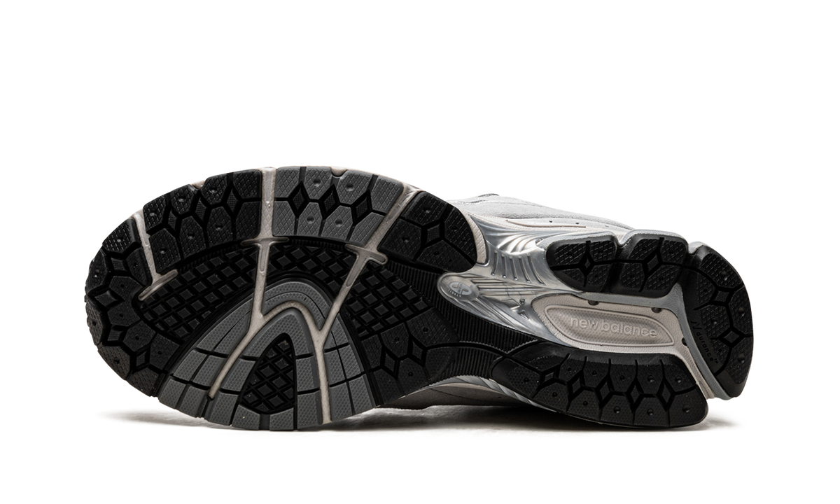 New Balance 2002R "Grey" Sneakers