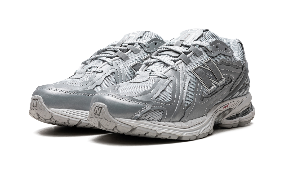 New Balance 1906D "Protection Pack - Silver Metallic" Sneakers