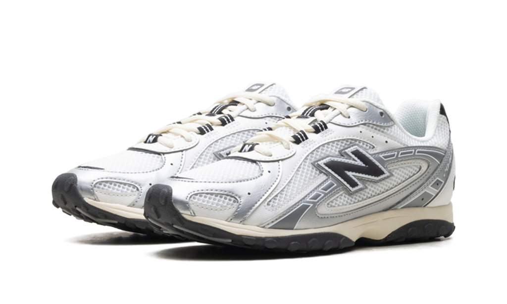 New Balance 204L "Silver Metallic Black" Sneakers