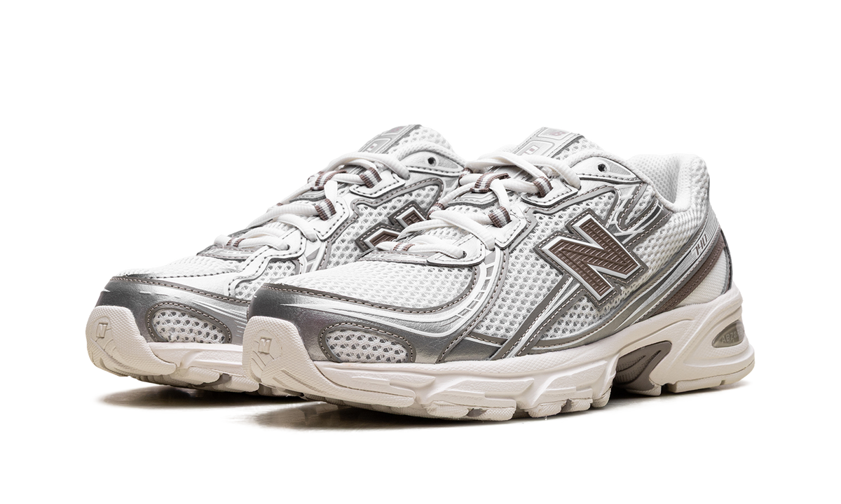 New Balance 740 "Arid Stone" Sneakers