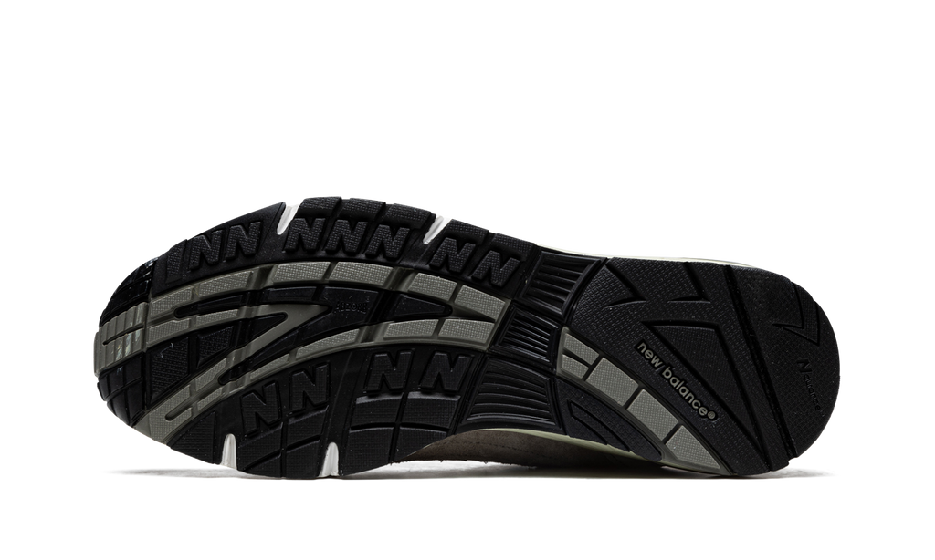 New Balance 991 "Grey" Sneakers