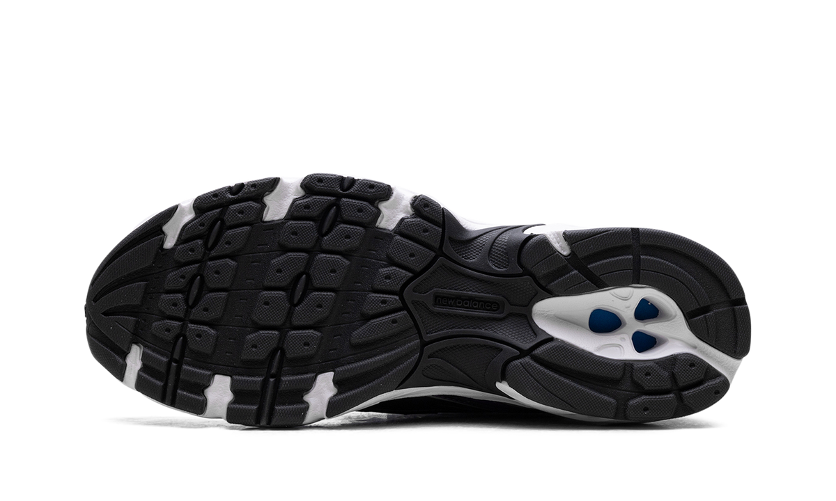 New Balance 740v2 "Concord Grape" Sneakers