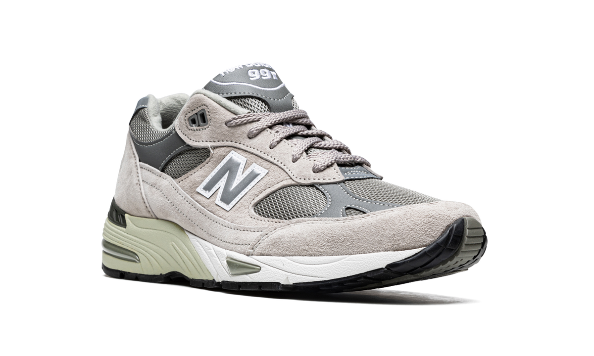 New Balance 991 "Grey" Sneakers