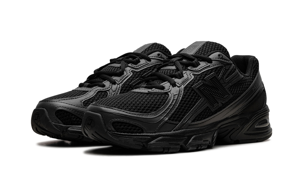 New Balance 740 "Triple Black" Sneakers