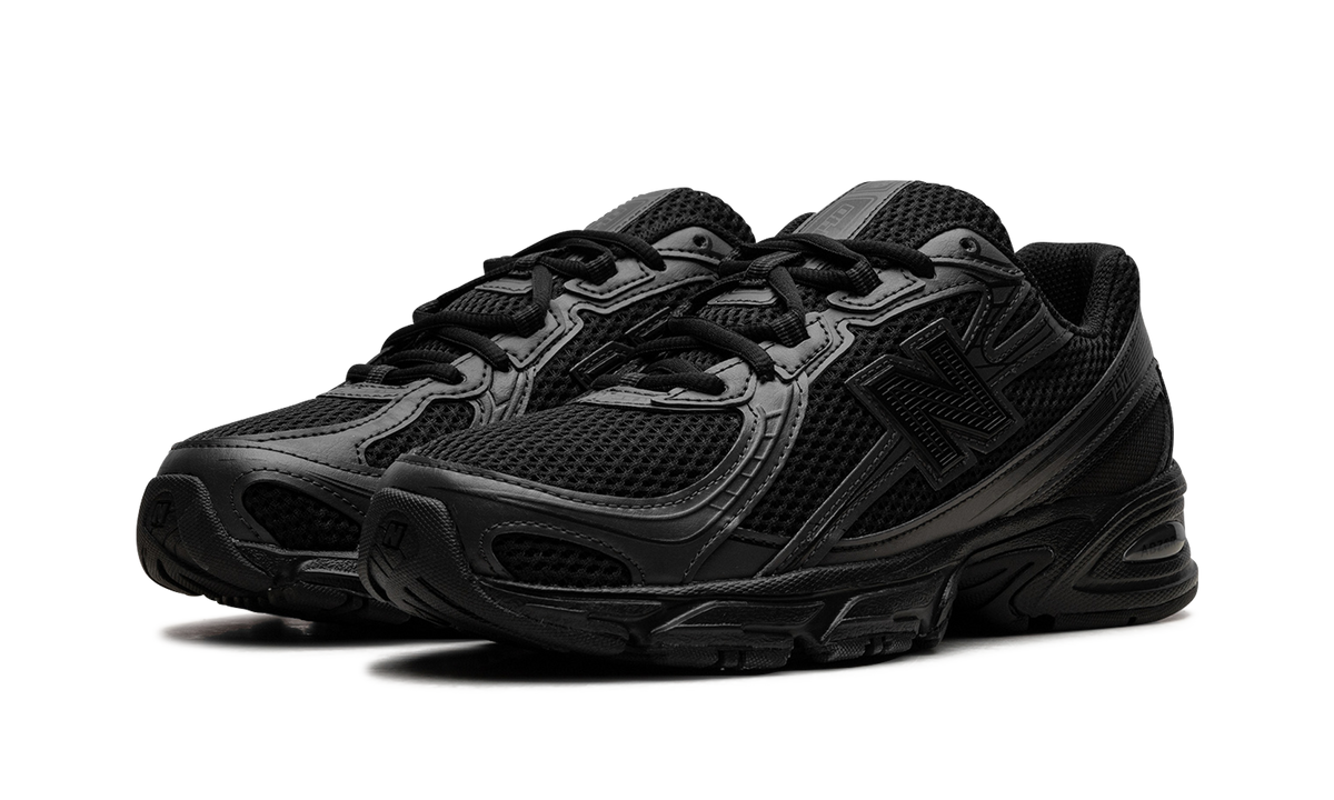 New Balance 740 "Triple Black" Sneakers